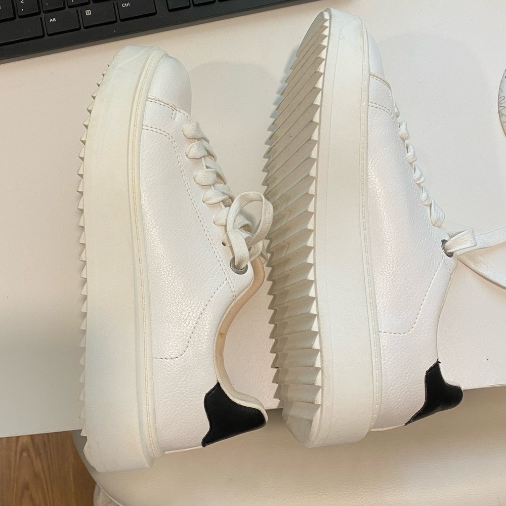 Steve Madden